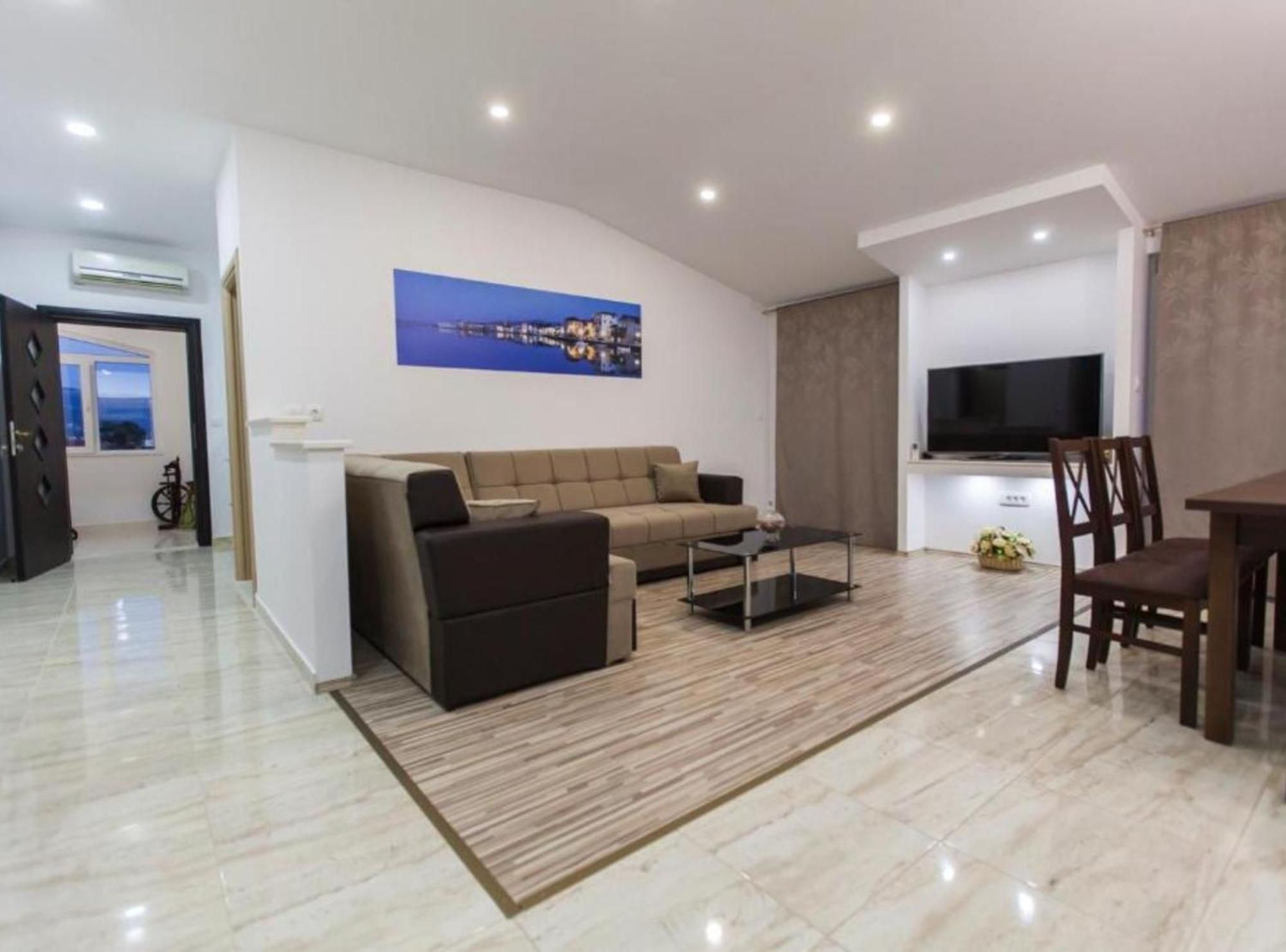 Kaštela Apartment Dalmatia מראה חיצוני תמונה