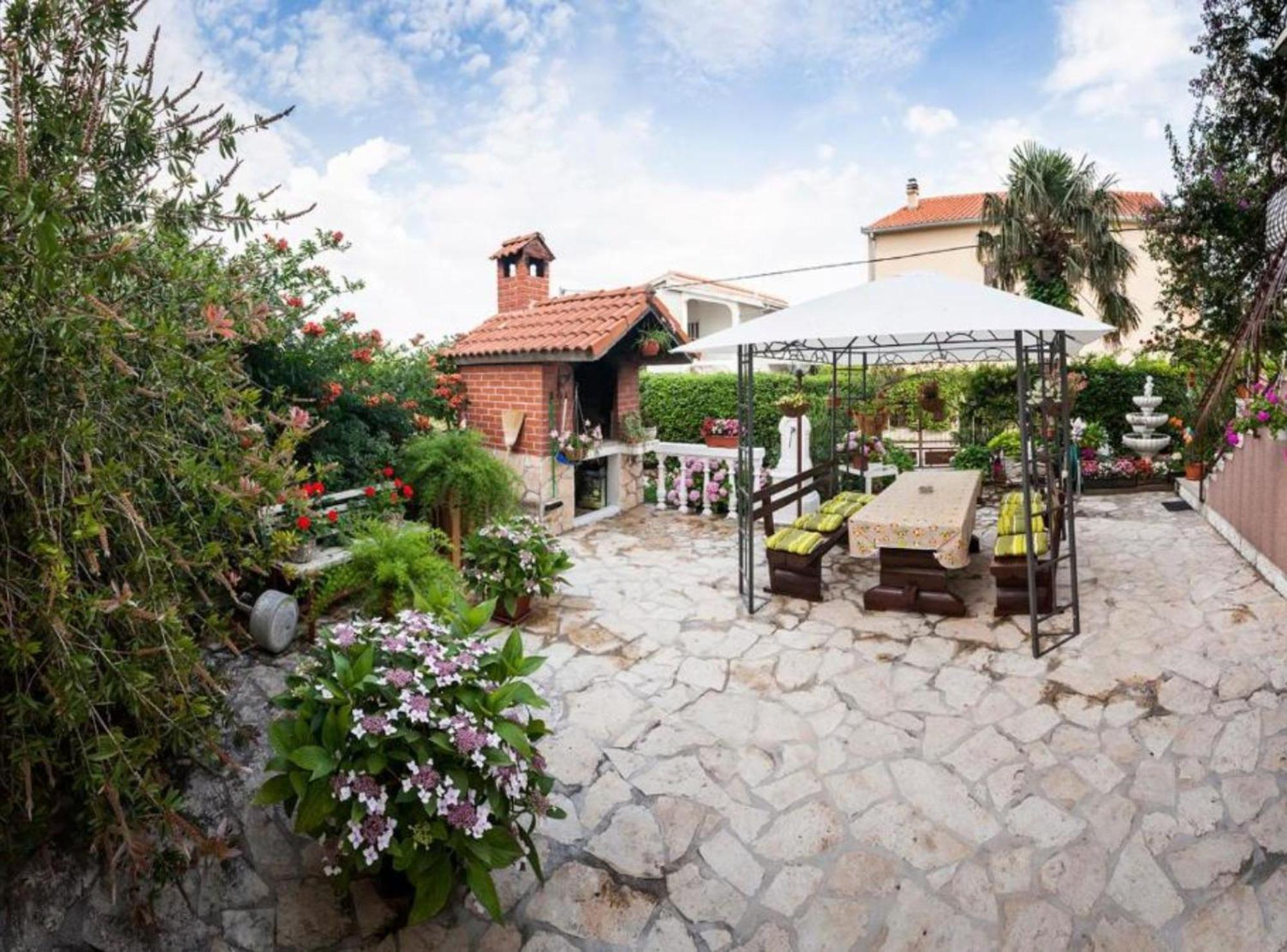 Kaštela Apartment Dalmatia מראה חיצוני תמונה