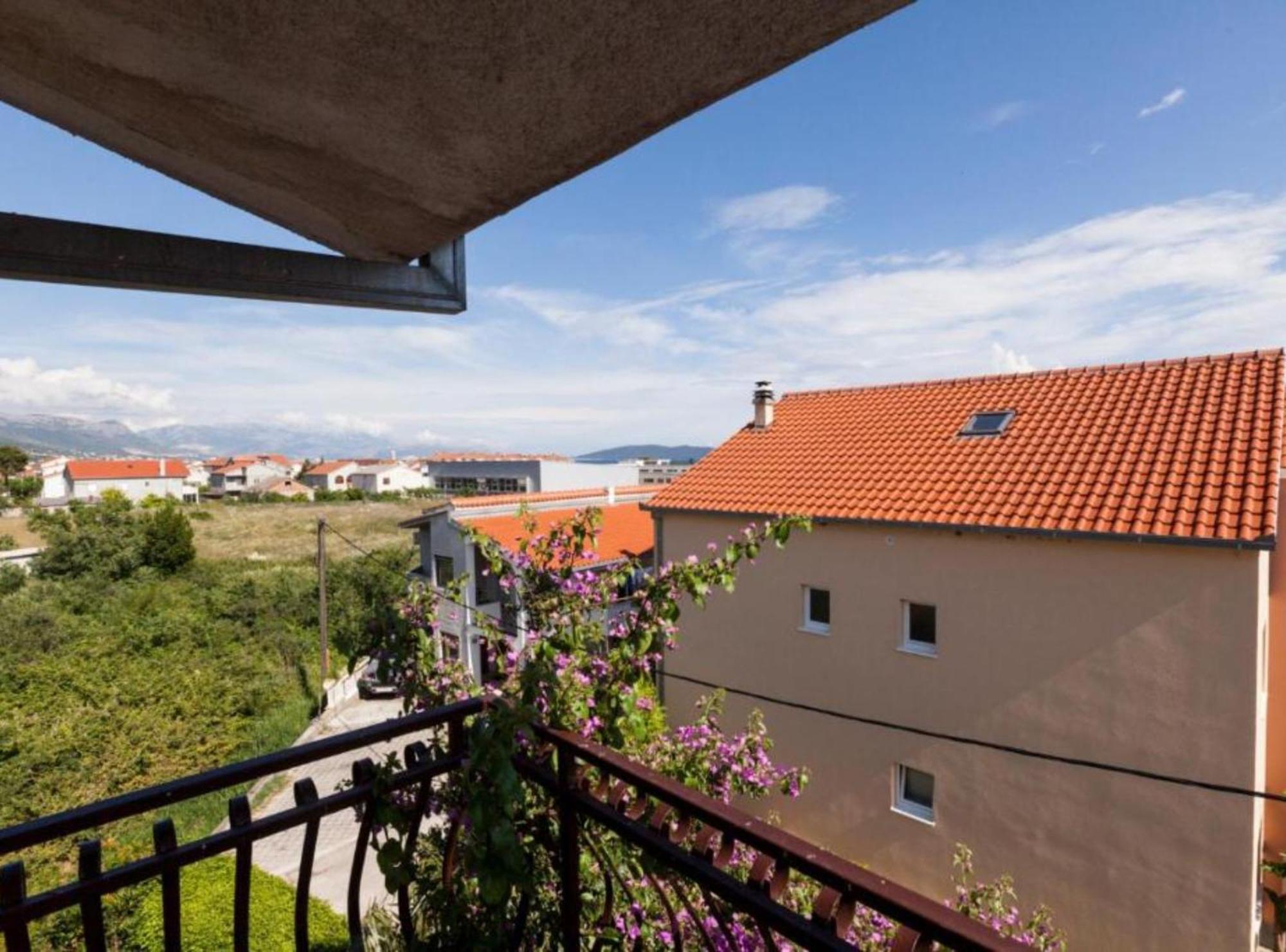 Kaštela Apartment Dalmatia מראה חיצוני תמונה