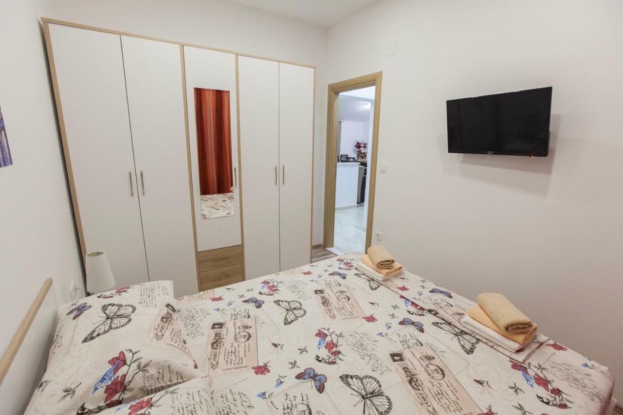 Kaštela Apartment Dalmatia מראה חיצוני תמונה